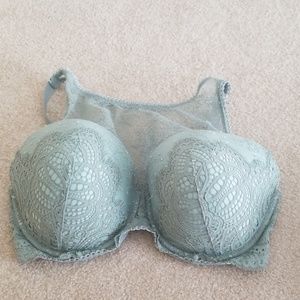 34ddd VS bra